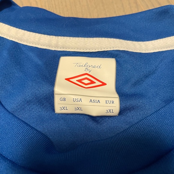Umbro Soccer Jersey - Picture 2 of 2